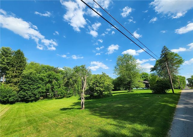 634 Scotland Ln, Union Twp, PA 16101