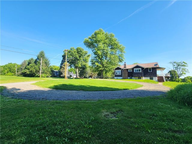 634 Scotland Ln, Union Twp, PA 16101