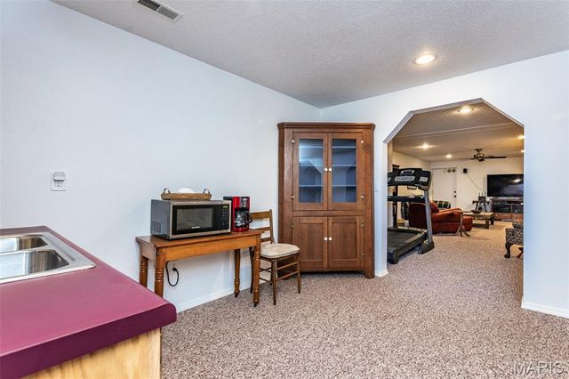 40 Ridge Street, Moro, IL 62067