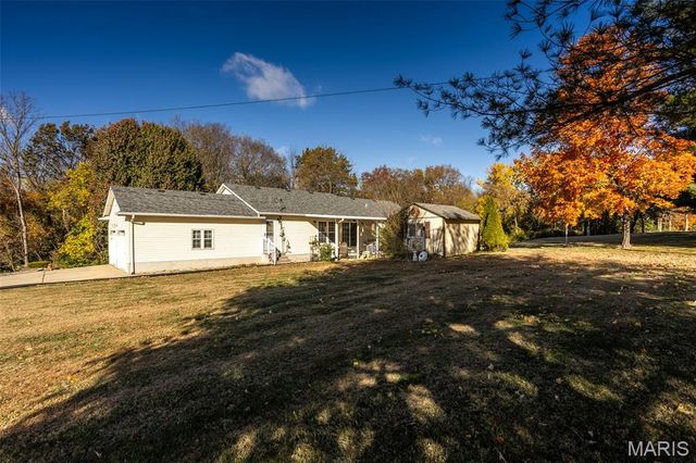 40 Ridge Street, Moro, IL 62067