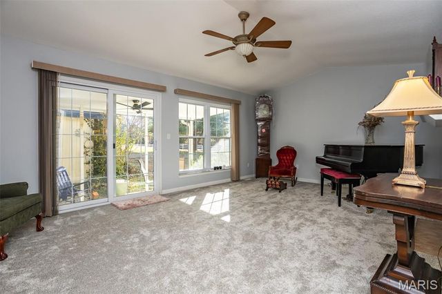 40 Ridge Street, Moro, IL 62067