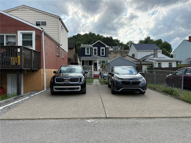 908 Evergreen Ave, Millvale, PA 15209