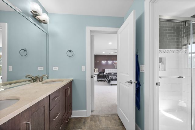 4328 Winterberry Avenue, Naperville, IL 60564