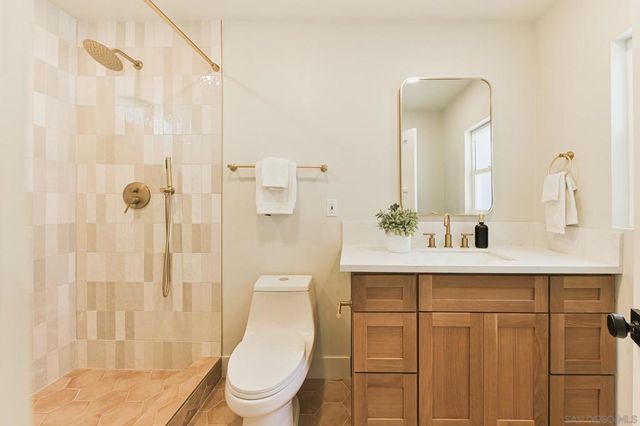 234 E 9Th, Escondido, CA 92025