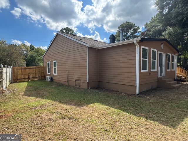 1112 Reynolds Court, Morrow, GA 30260