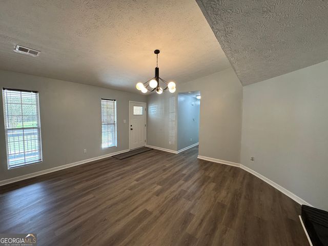 1112 Reynolds Court, Morrow, GA 30260