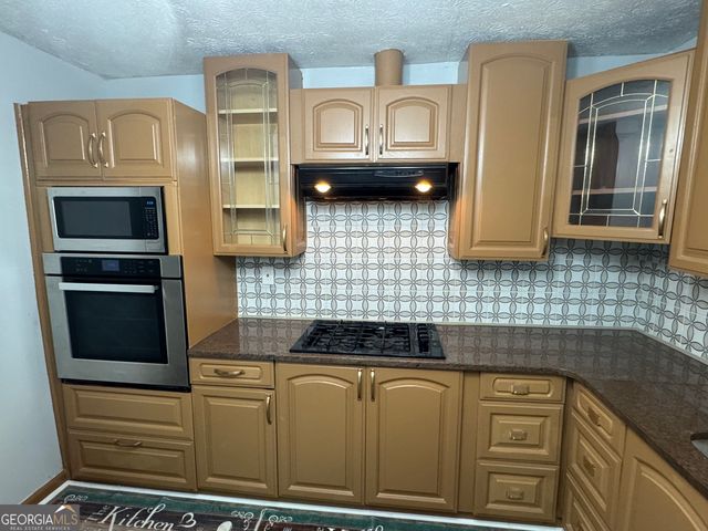 1112 Reynolds Court, Morrow, GA 30260