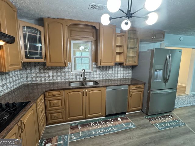1112 Reynolds Court, Morrow, GA 30260