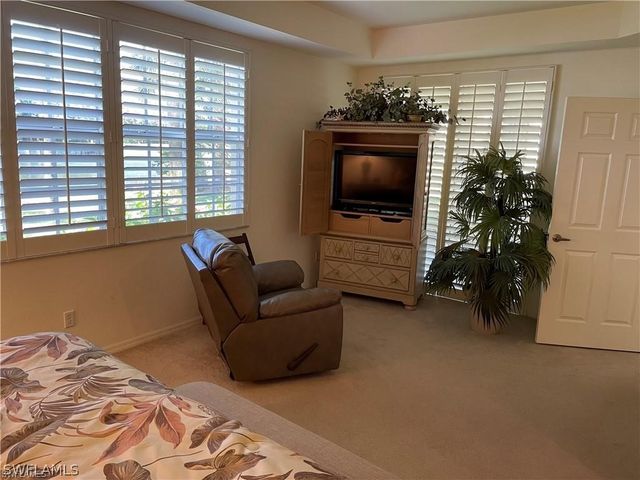 2288 Ashton Oaks LN 7-103, Naples, FL 34109