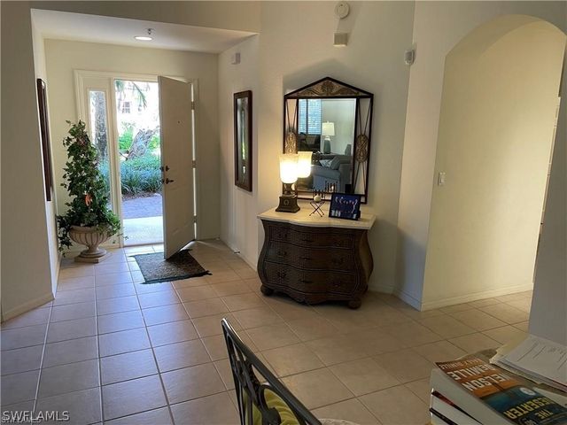 2288 Ashton Oaks LN 7-103, Naples, FL 34109