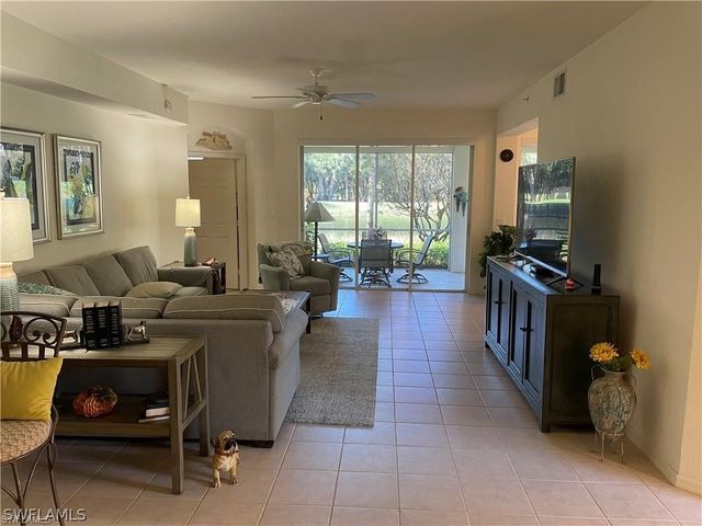 2288 Ashton Oaks LN 7-103, Naples, FL 34109