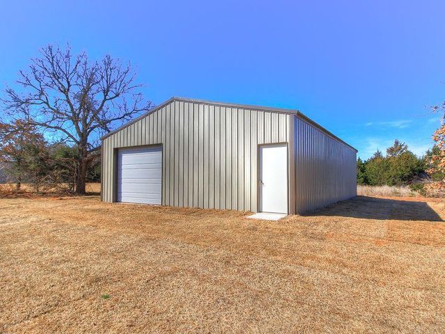 11701 Ward Road, Edmond, OK 73034