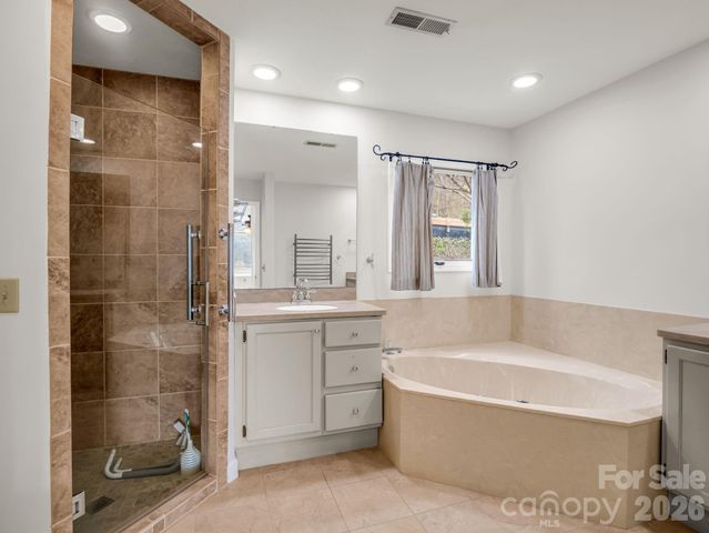 303 Golfside Drive, Flat Rock, NC 28731