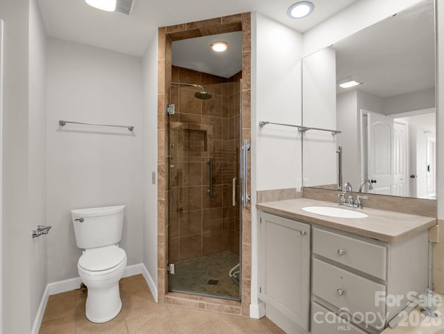 303 Golfside Drive, Flat Rock, NC 28731