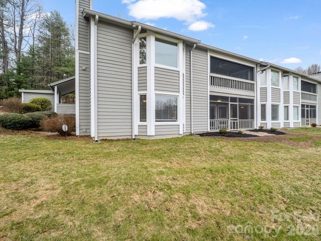 303 Golfside Drive, Flat Rock, NC 28731