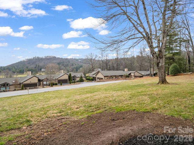 303 Golfside Drive, Flat Rock, NC 28731