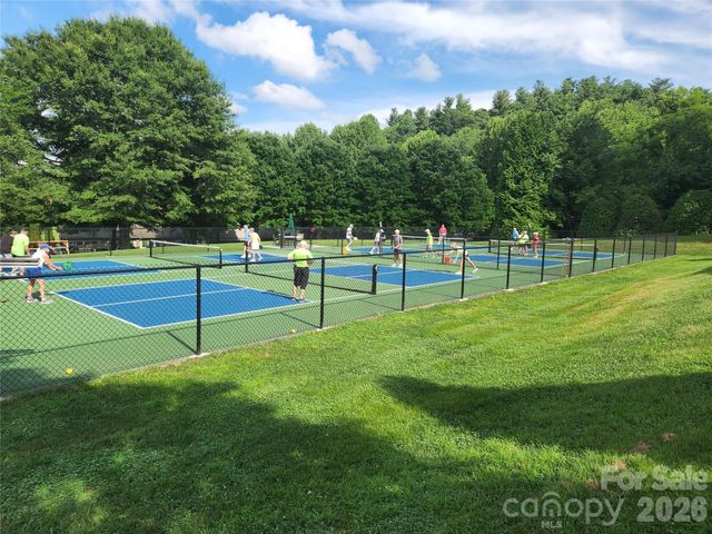 303 Golfside Drive, Flat Rock, NC 28731