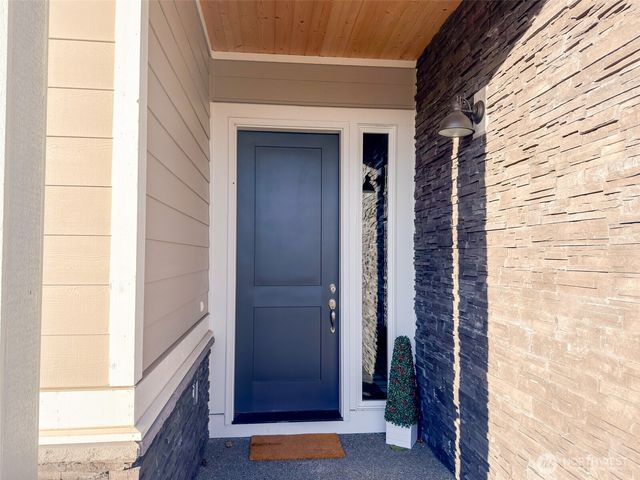 4689 Petrel Street, Port Townsend, WA 98368