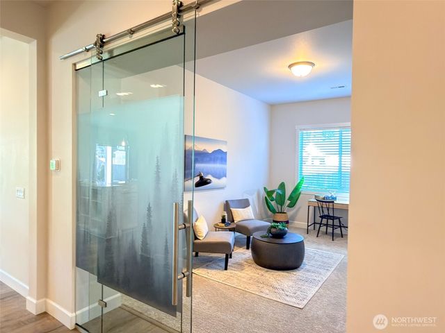 4689 Petrel Street, Port Townsend, WA 98368