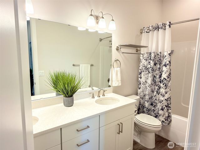 4689 Petrel Street, Port Townsend, WA 98368