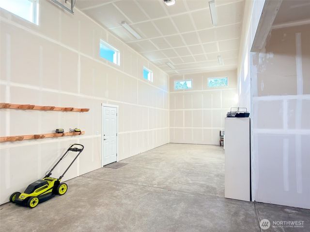 4689 Petrel Street, Port Townsend, WA 98368