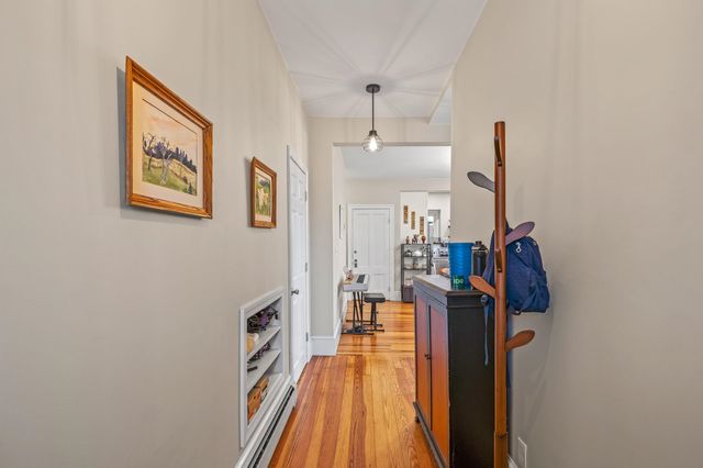 30 Rosedale Avenue, Manchester, NH 03103