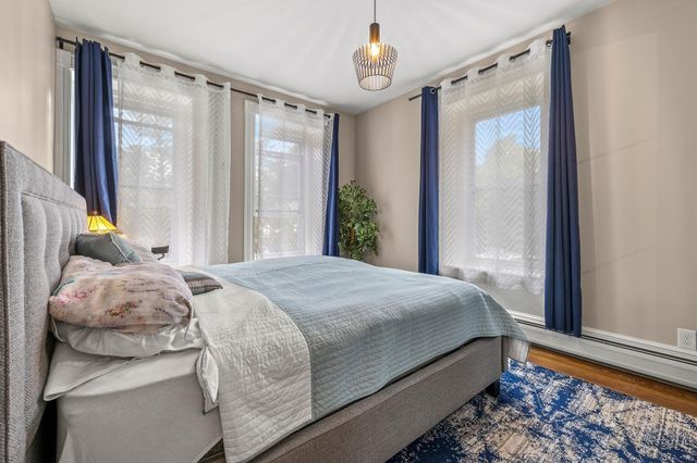 30 Rosedale Avenue, Manchester, NH 03103