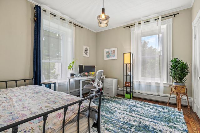 30 Rosedale Avenue, Manchester, NH 03103