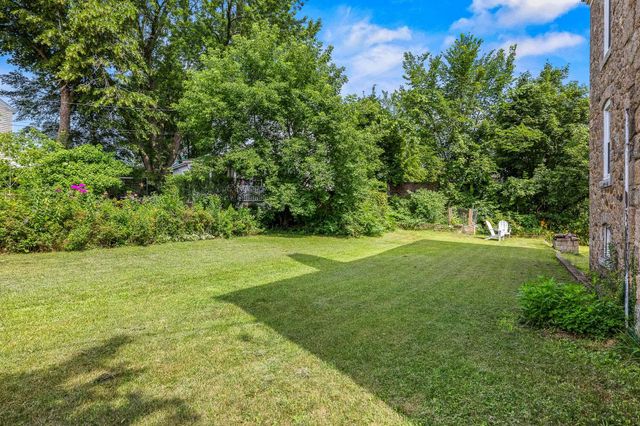 30 Rosedale Avenue, Manchester, NH 03103
