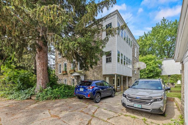 30 Rosedale Avenue, Manchester, NH 03103