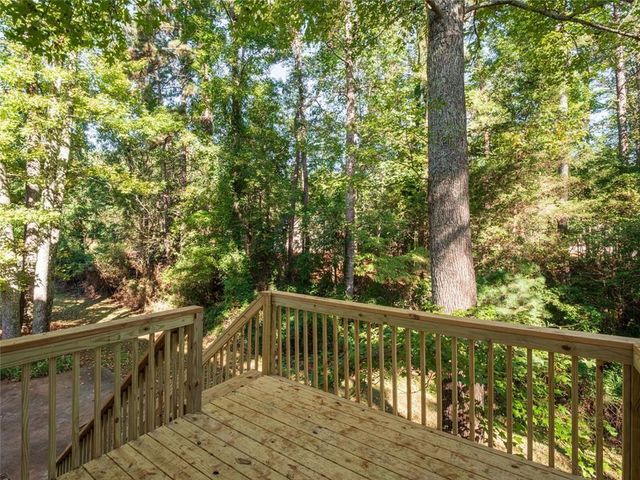 6440 LINECREST Drive, Douglasville, GA 30134