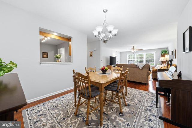 11 PRISTINE PL, Sewell, NJ 08080