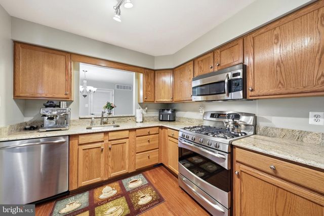 11 PRISTINE PL, Sewell, NJ 08080