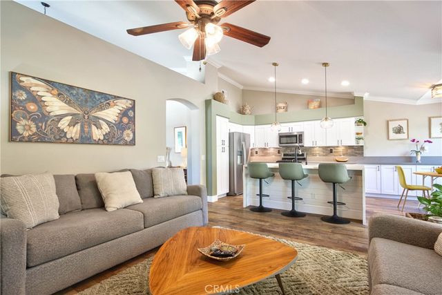 32098 Camino Seneco, Temecula, CA 92592