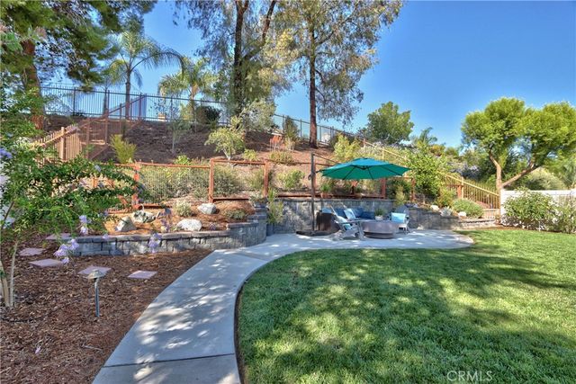 32098 Camino Seneco, Temecula, CA 92592