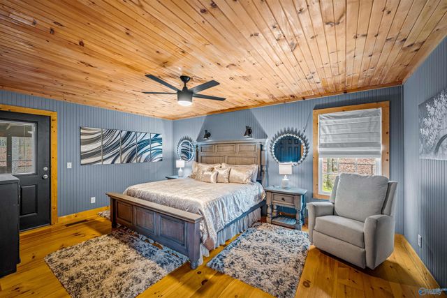 611-1 Cove Road, Mentone, AL 35984