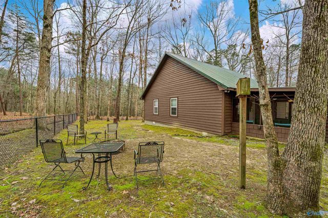 611-1 Cove Road, Mentone, AL 35984