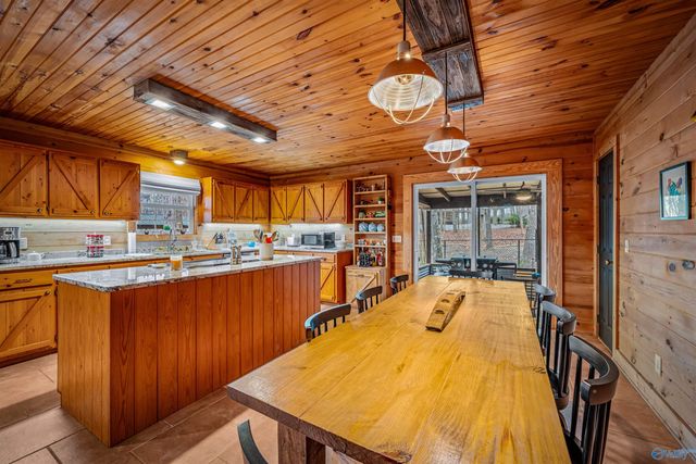 611-1 Cove Road, Mentone, AL 35984