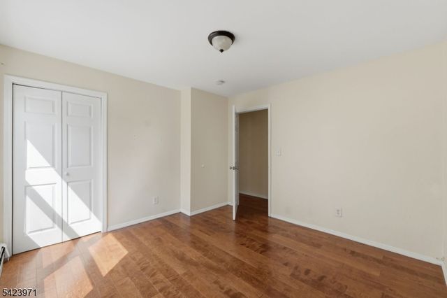 172 Carroll St, Paterson City, NJ 07501