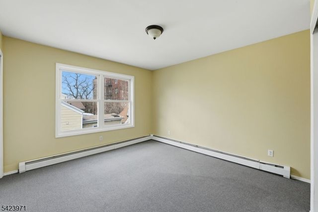 172 Carroll St, Paterson City, NJ 07501