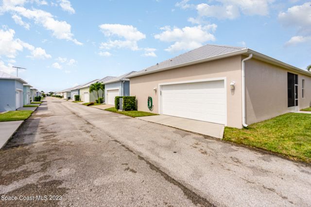 543 Heming Way, Melbourne, FL 32901
