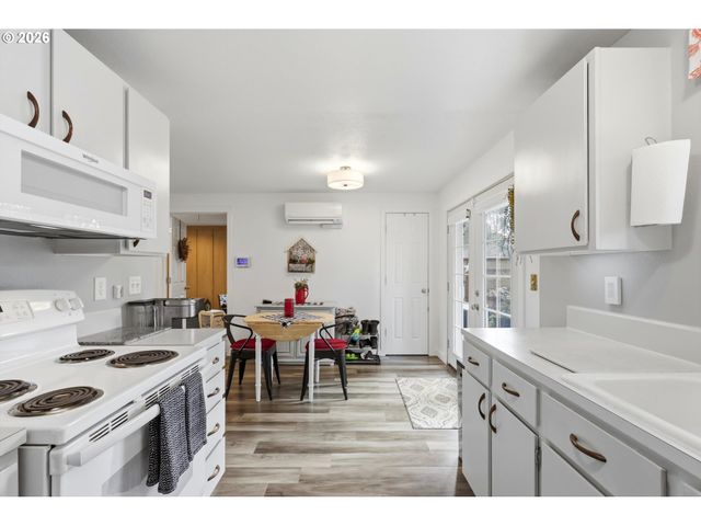 511 Ne 7TH St, Battle Ground, WA 98604