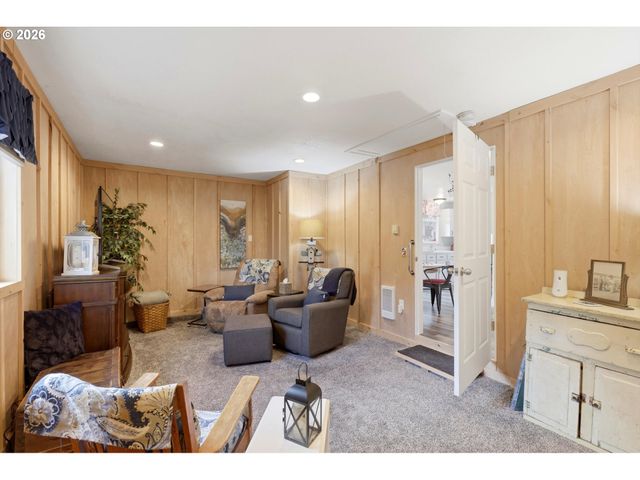 511 Ne 7TH St, Battle Ground, WA 98604