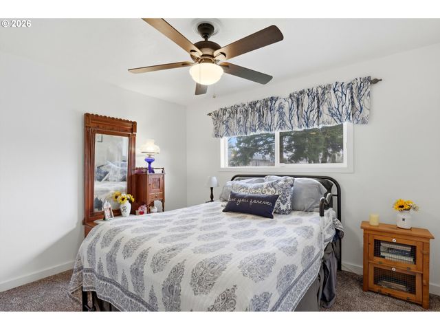 511 Ne 7TH St, Battle Ground, WA 98604