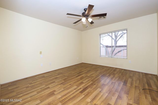 110 W Andrew Potter Street, Corona De Tucson, AZ 85641