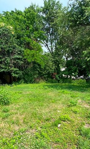 1276 Page Blvd, Springfield, MA 01104