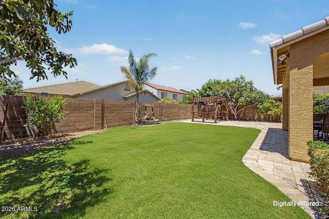 2176 E INDIAN WELLS Drive, Gilbert, AZ 85298