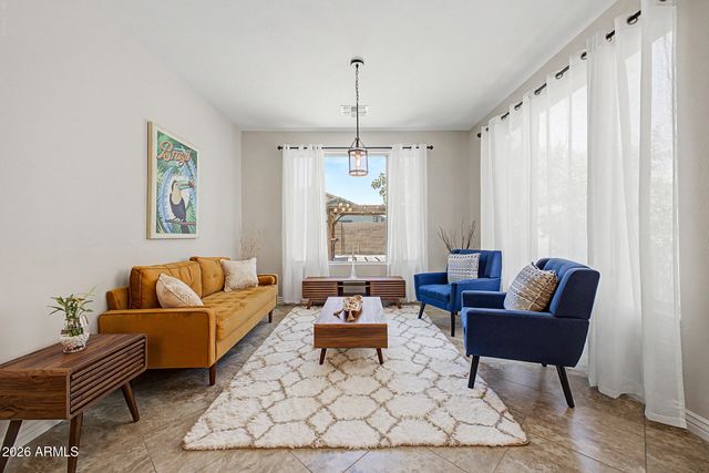 2176 E INDIAN WELLS Drive, Gilbert, AZ 85298