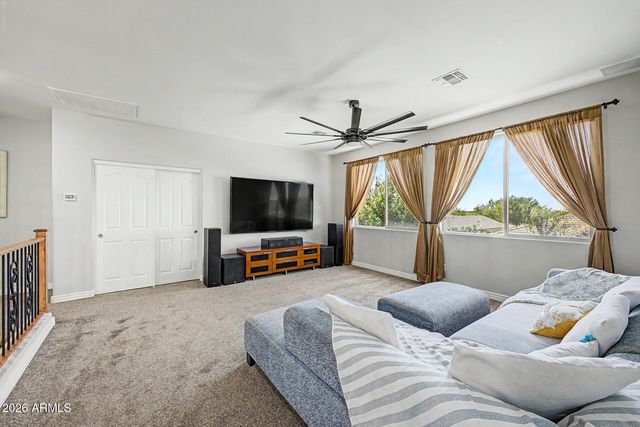 2176 E INDIAN WELLS Drive, Gilbert, AZ 85298
