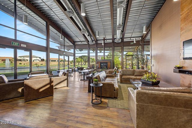 2176 E INDIAN WELLS Drive, Gilbert, AZ 85298